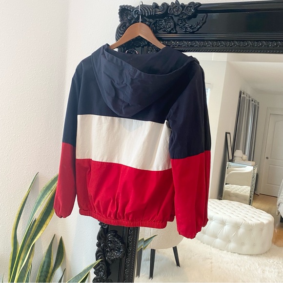 Brandy Melville | Women’s Krissy Windbreaker Jacket - Picture 2 of 5